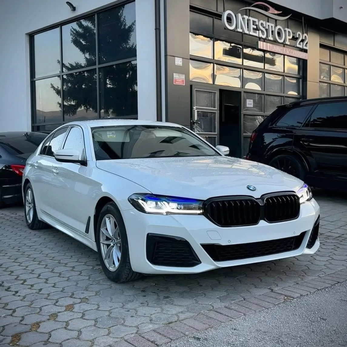 BMW G30 after facelift conversion and repair work