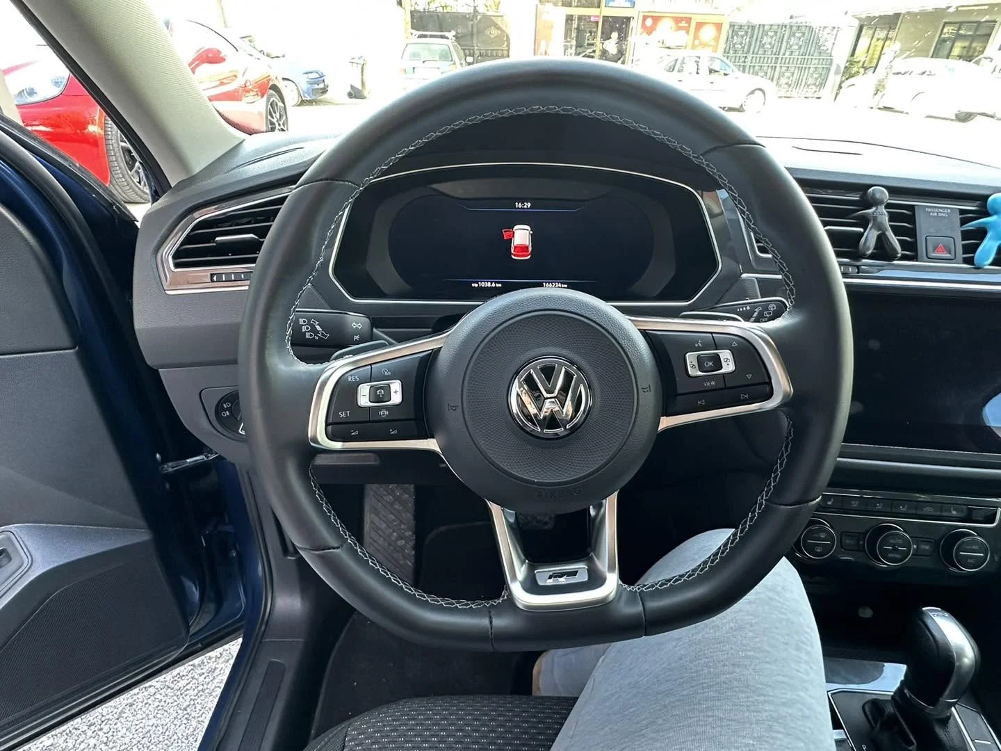 Volkswagen R-Line Multifunction Steering Wheel Upgrade