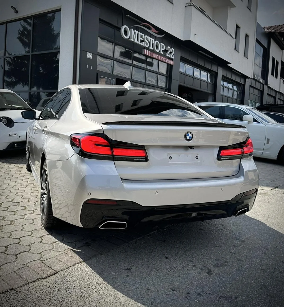 BMW G30 facelift exterior fitting and alignment