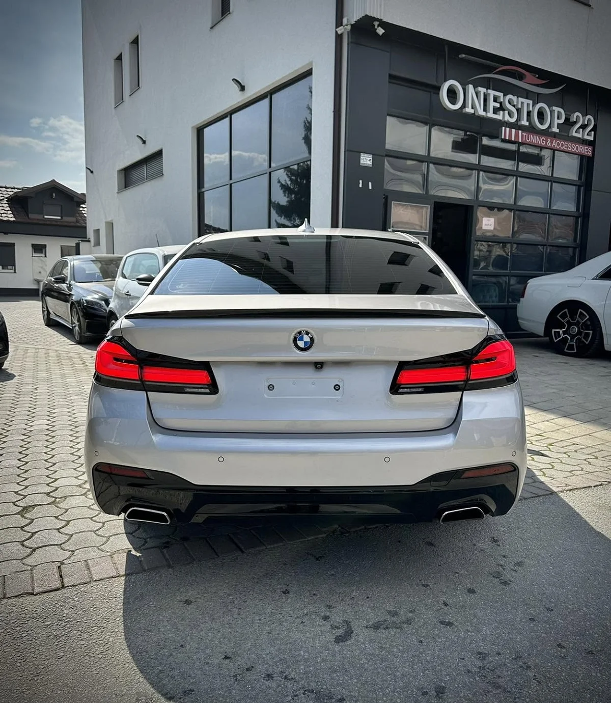 BMW G30 facelift rear exterior conversion